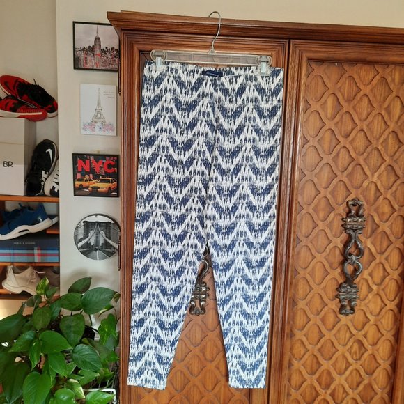 3/$15 Printed Cotton Leggings NWOT - Picture 15 of 16